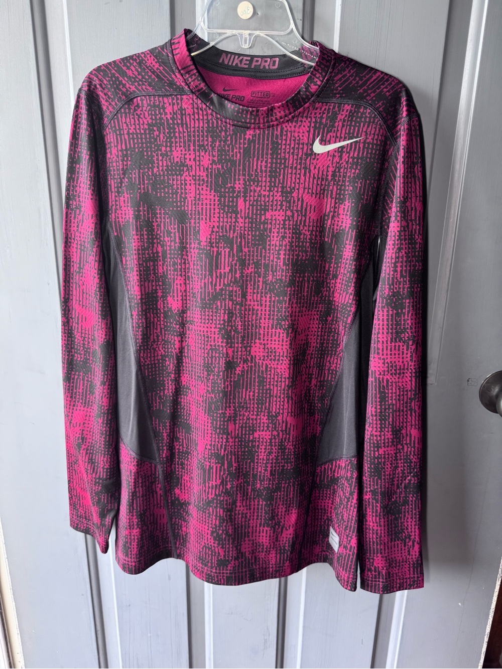 Nike Pro Combat Men’s Dri Fit Fitted Long Sleeve NWT Large